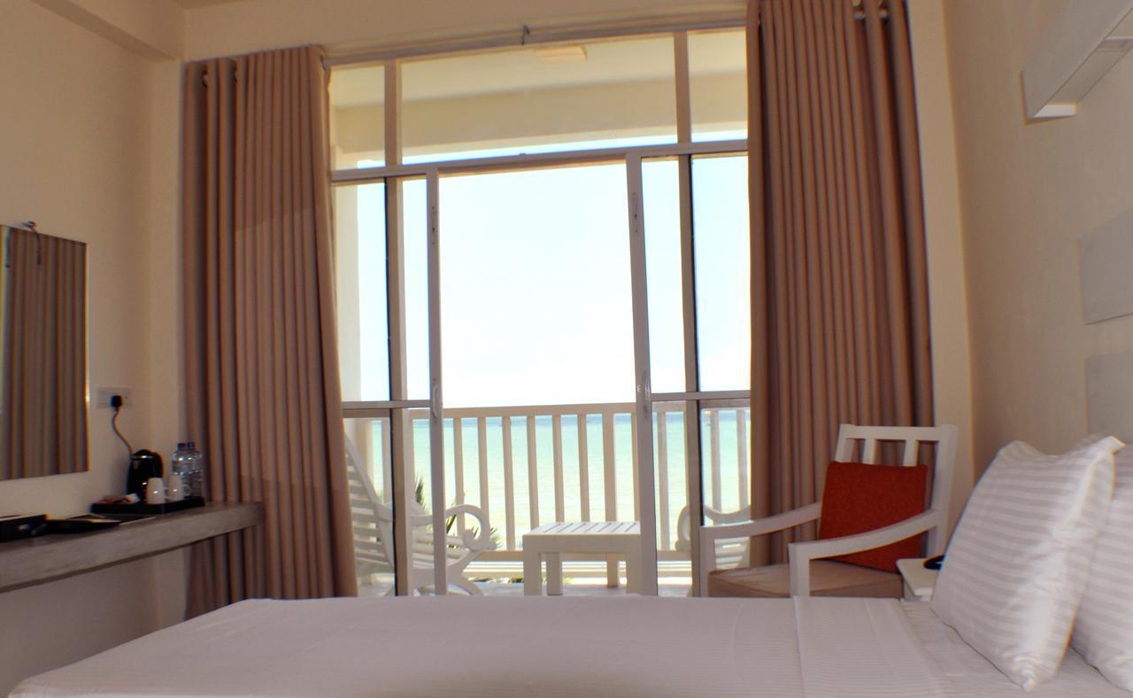 Beacon Beach Hotel Negombo Exterior foto